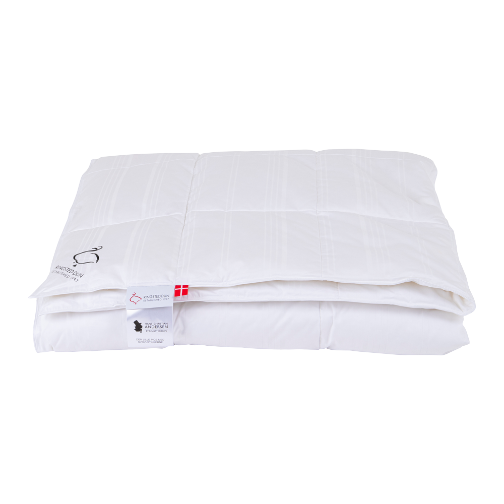 Ringsted Dun DEN LILLE PIGE MED SVOVLSTIKKERNE Sval - 140x220 cm